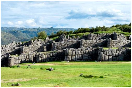Саксайуаман, невероятная крепость инков в Перу.