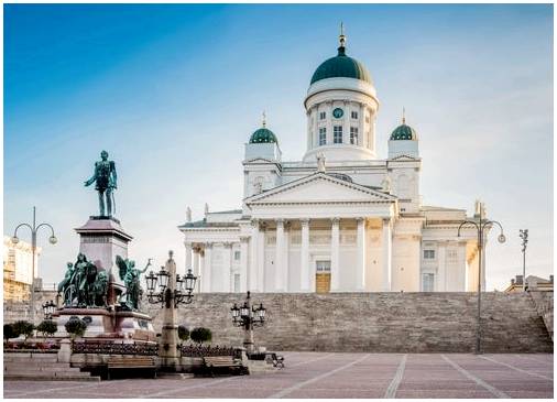Хельсинки и два его собора