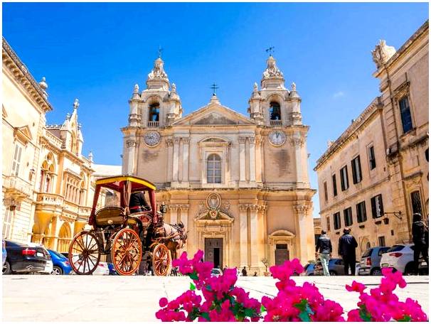 Мдина: красивый средневековый город-крепость на Мальте.