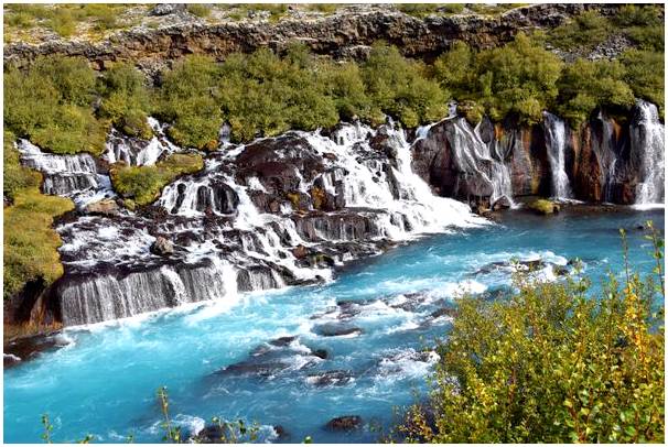 Посетите Рейкьявик и осмотрите водопады и ледники на юге Исландии.