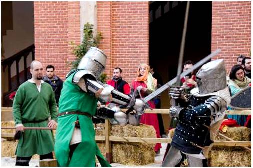 Средневековые бои в замке Бельмонте