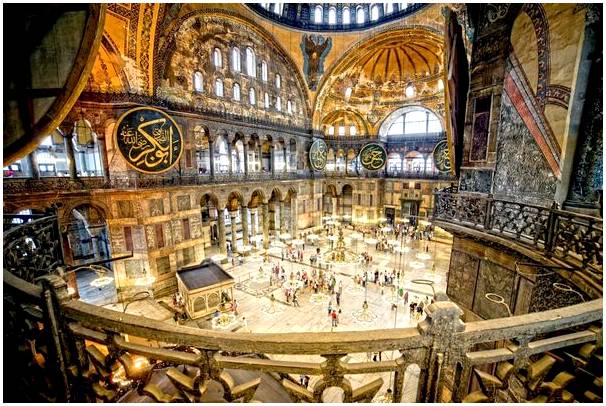 История собора Святой Софии в Стамбуле