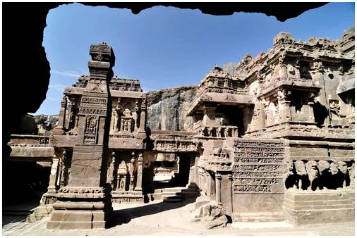 Храмы Эллора в Индии, великолепные