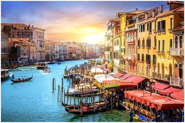 Погода в Венеции, приключение среди ее каналов