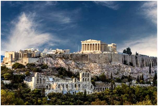 История и легенды прекрасного Афинского Парфенона