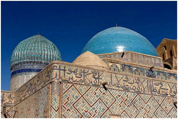 Красота мавзолея Ходжи Ахмада Ясави