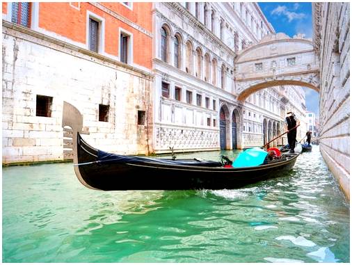 3 диковинки Моста вздохов в Венеции