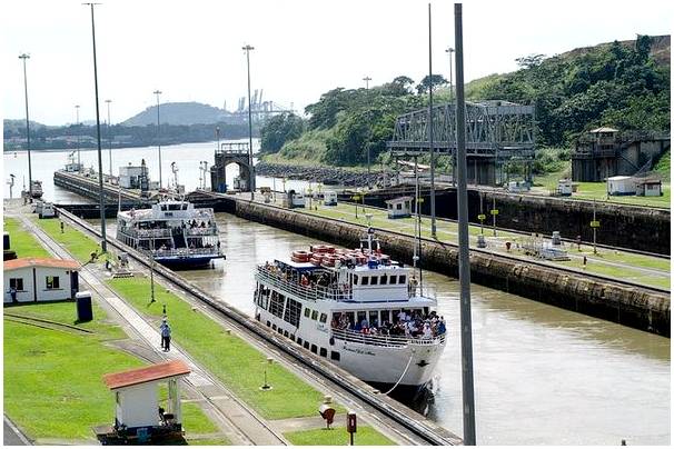 Как посетить впечатляющий Панамский канал