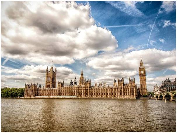 5 диковинок лондонского парламента