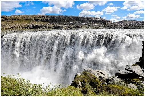 Наслаждайтесь всей природной красотой Исландии в 4 этапа.