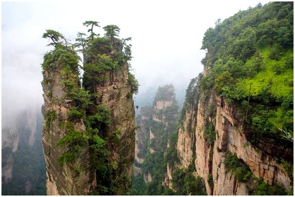 Горы Тяньцзы в Китае: декорации к фильму 