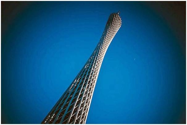 Самые невероятные телекоммуникационные башни в мире