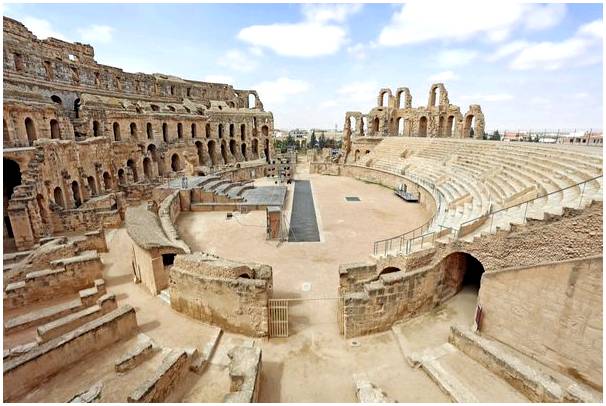 Самые зрелищные римские амфитеатры