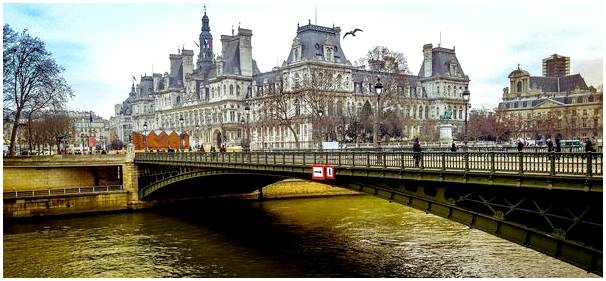 Бюджетный Париж: советы, как насладиться городом