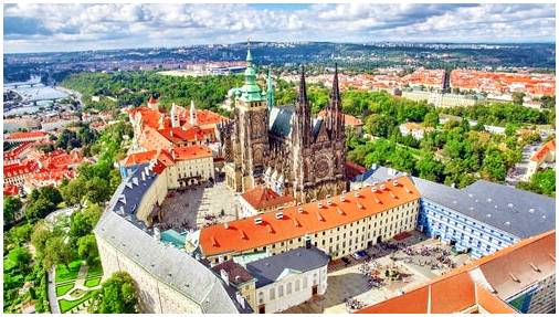 Запомните эти 5 вещей, которые нужно увидеть и чем заняться в Праге