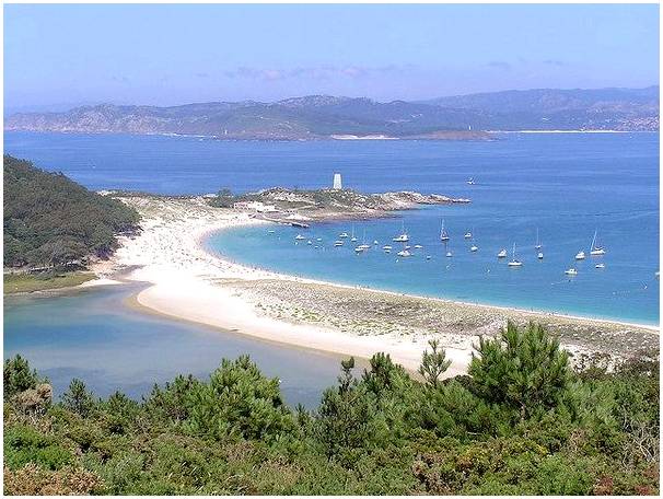 Родас, лучший пляж в мире находится в Галисии.