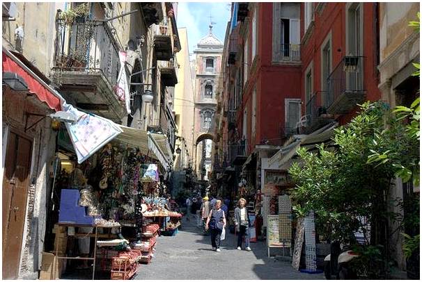 6 фантастических мест, которые вы должны увидеть в Неаполе