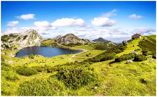 Мы открываем для себя красоту озер Ковадонга в Астурии.