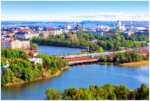 Хельсинки, столица Финляндии на берегу Балтийского моря.