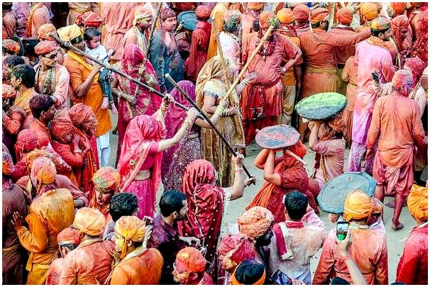 Индийский фестиваль красок: мы рассказываем вам все о Холи