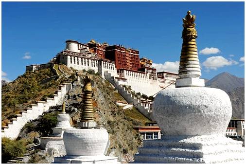 Тибет, своя культура и живописные пейзажи