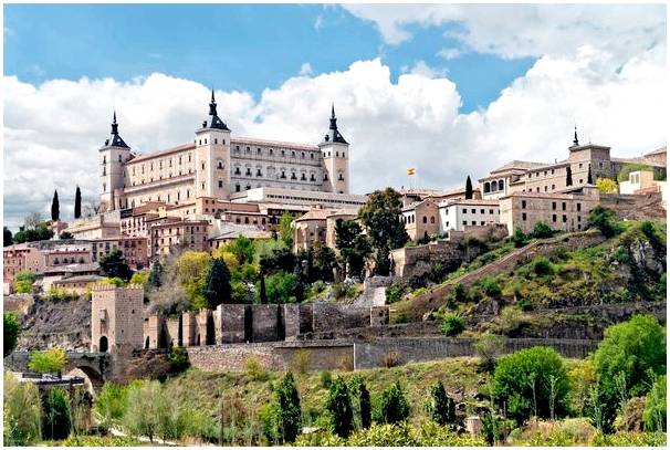 Толедо, город мечей в Испании.