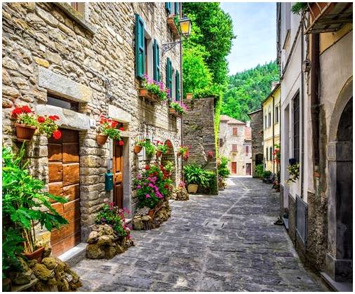 Откройте для себя идиллическую Тоскану, историческую и очаровательную