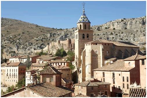 Посещаем средневековый город Альбаррасин в Теруэле.