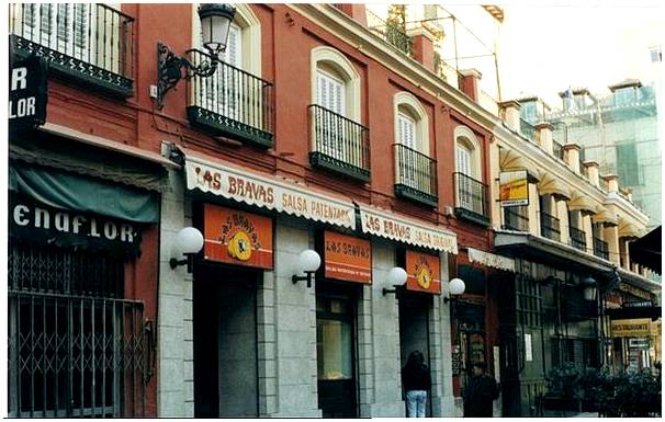 Где поесть возле площади Пуэрта-дель-Соль в Мадриде