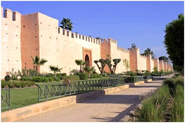 Как добраться до Марракеша, имперского города Марокко