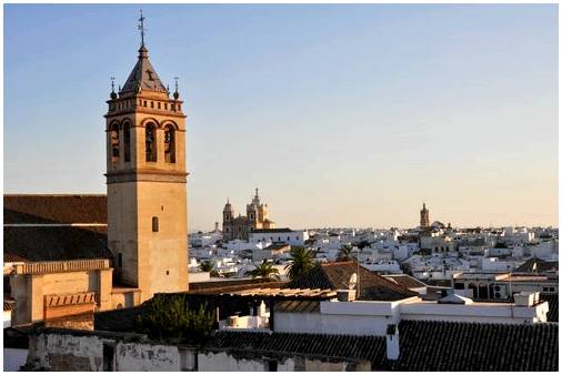 7 красивых городов Севильи, которые вам стоит знать