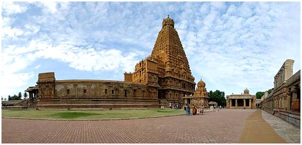 История храма Брихадишвара в Индии