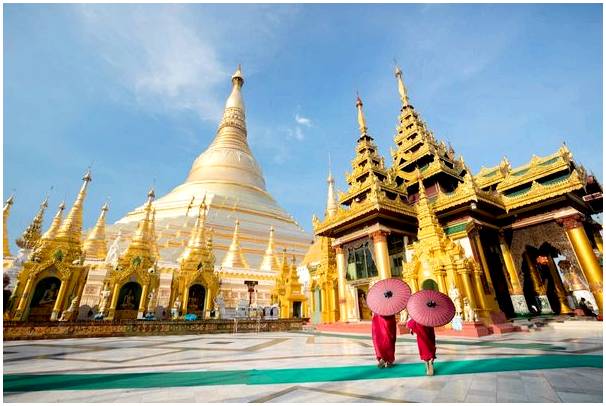 Шведагон, путеводитель по фантастическим храмам Янгона.
