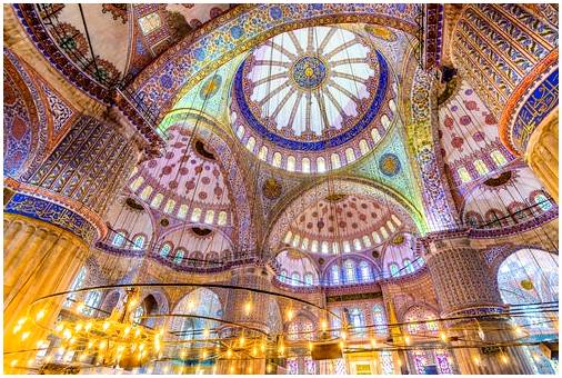 Посещаем самые невероятные мечети мира