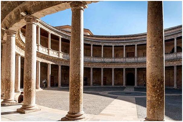 10 сказочных дворцов испанского Возрождения