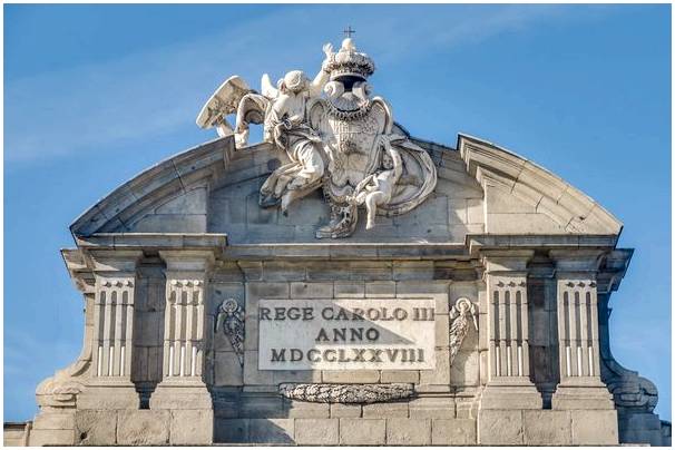 Пуэрта-де-Алькала: история одного из символов Мадрида