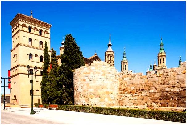 7 памятников Сарагосы, которые нельзя пропустить