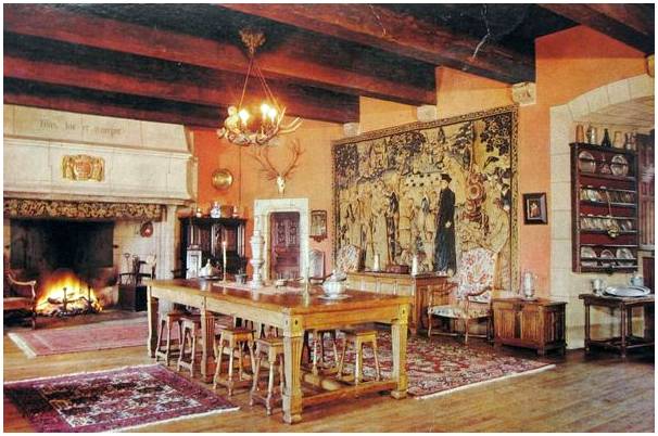 Замок Анджони: величественное отражение веков прошлого