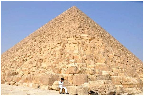 3 пирамиды Гизы: история и легенды