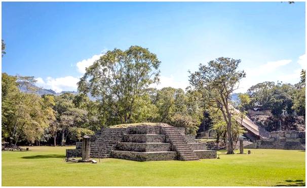 Руины Копана, одно из сокровищ Гондураса