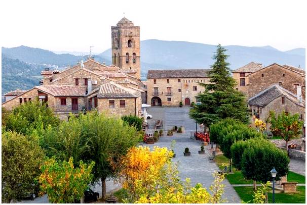 Мы приглашаем вас в одни из самых красивых городов Испании.