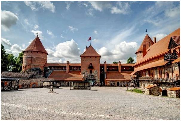 Тракайский замок: одно из сокровищ Литвы