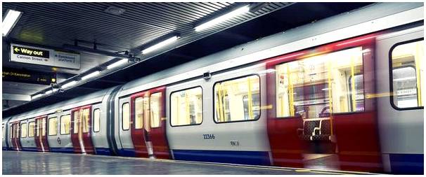 Работа лондонского метро в реальном времени