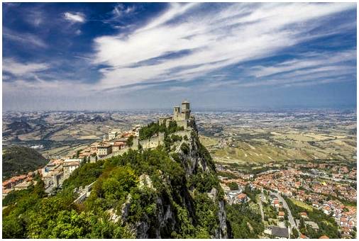 Сан-Марино: очаровательная европейская страна