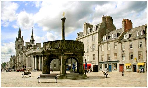 Абердин, один из старейших городов Шотландии.