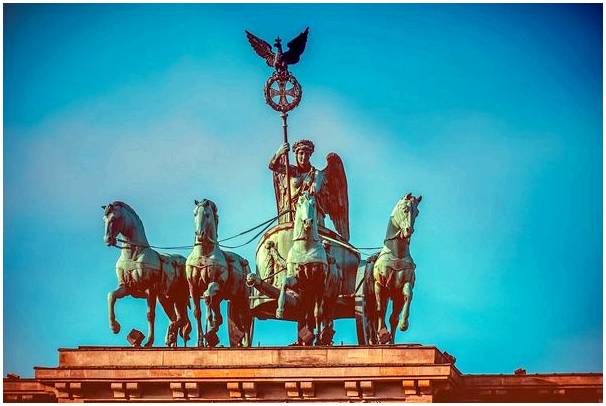 Бранденбургские ворота: полезная информация