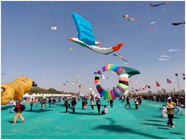 5 невероятных фестивалей воздушных змеев в мире