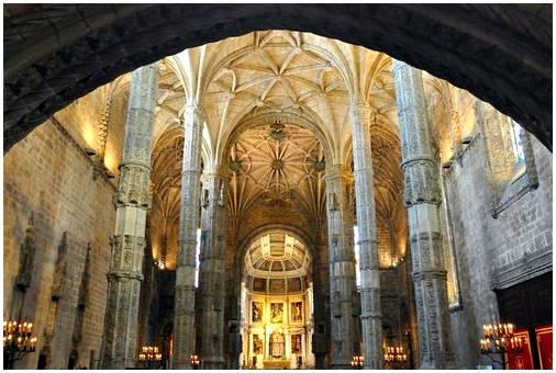 Безмятежная красота монастыря Жеронимуш в Лиссабоне
