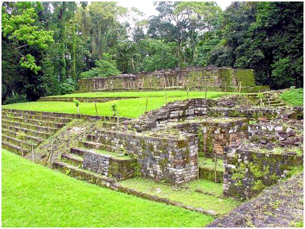 Киригуа: археологический памятник майя в Гватемале.
