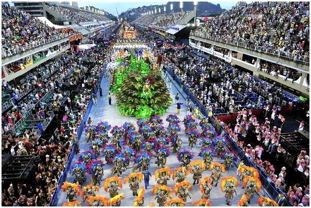 5 раритетов карнавального парада в Рио-де-Жанейро